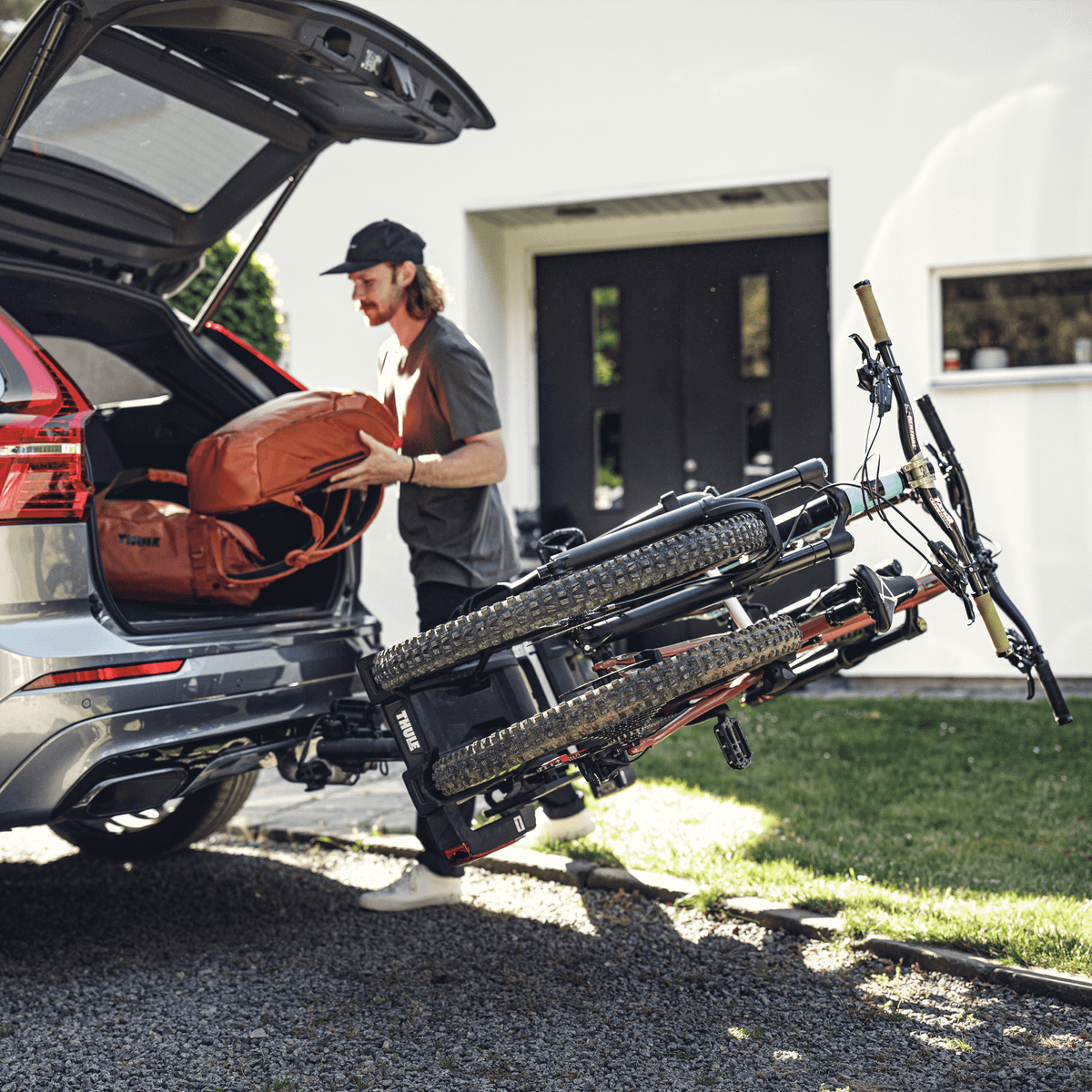 Thule EasyFold XT F Fahrradträger für FIX4BIKE-Anhängerkupplungen