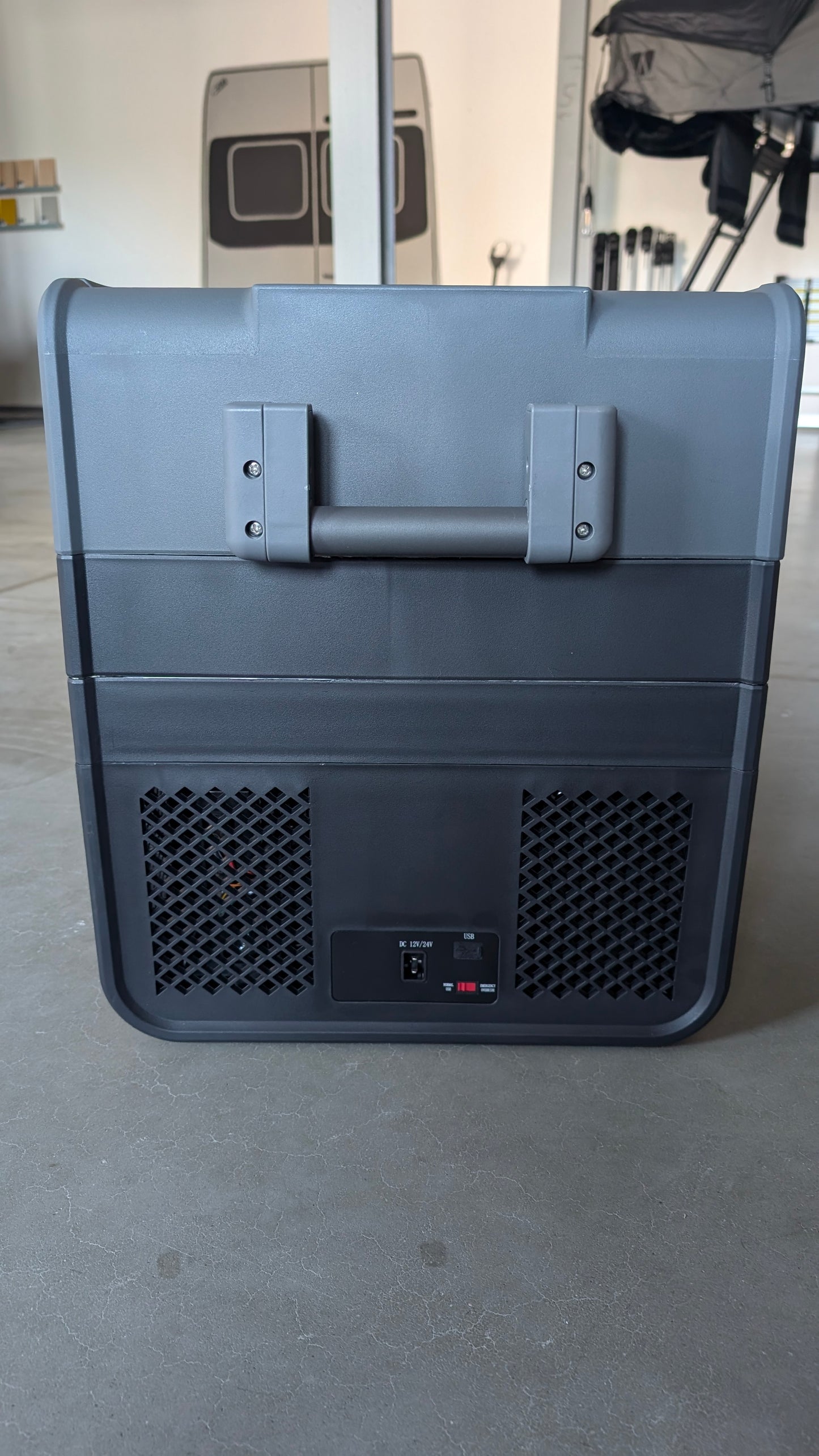 Kompressor Kühlbox 45Liter Carbest PowerCooler 65x40x46,5 Reimo