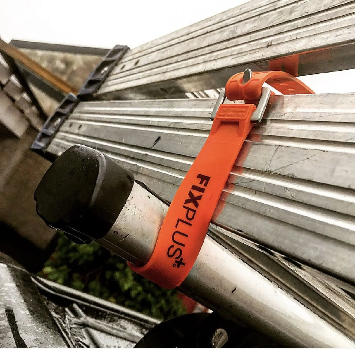 Fixplus - cleveres Spannband - 46 cm Rolling Space