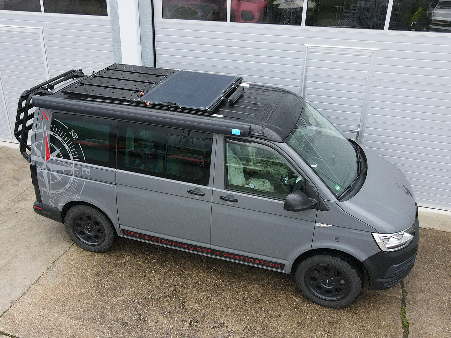 Dachträger + Solar VW T5 T6 T6.1 California | SpaceRack Rolling-Space