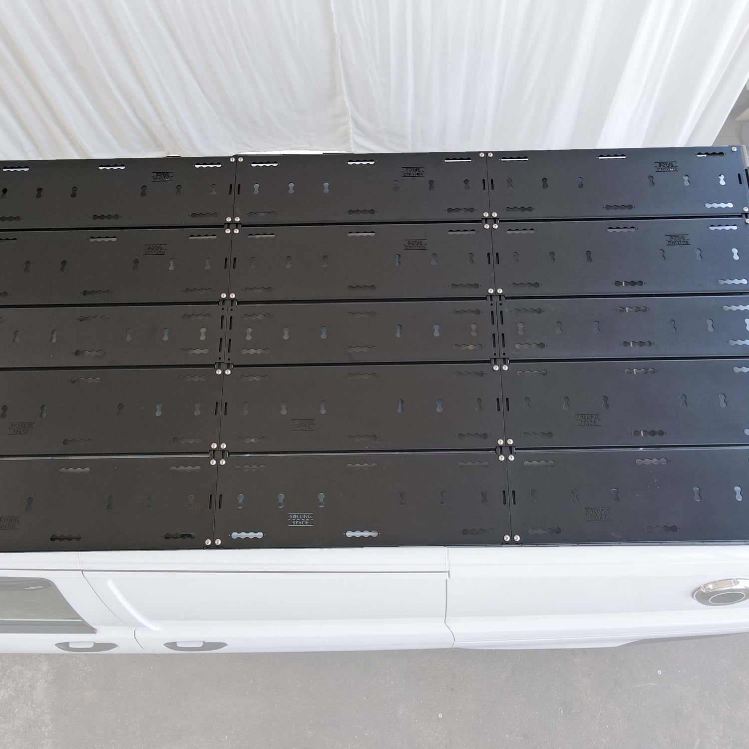 Dachträgersystem Vito / V-Klasse L1 compact | SpaceRack Basic - Heckträger Rolling-Space