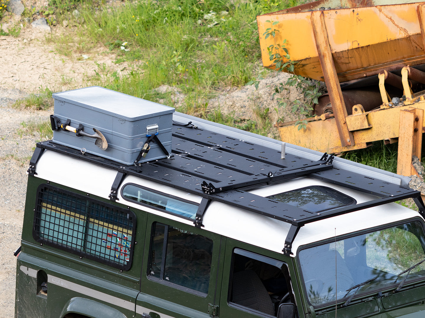 Dachträgersystem Defender 90 110 | SpaceRack Rolling-Space