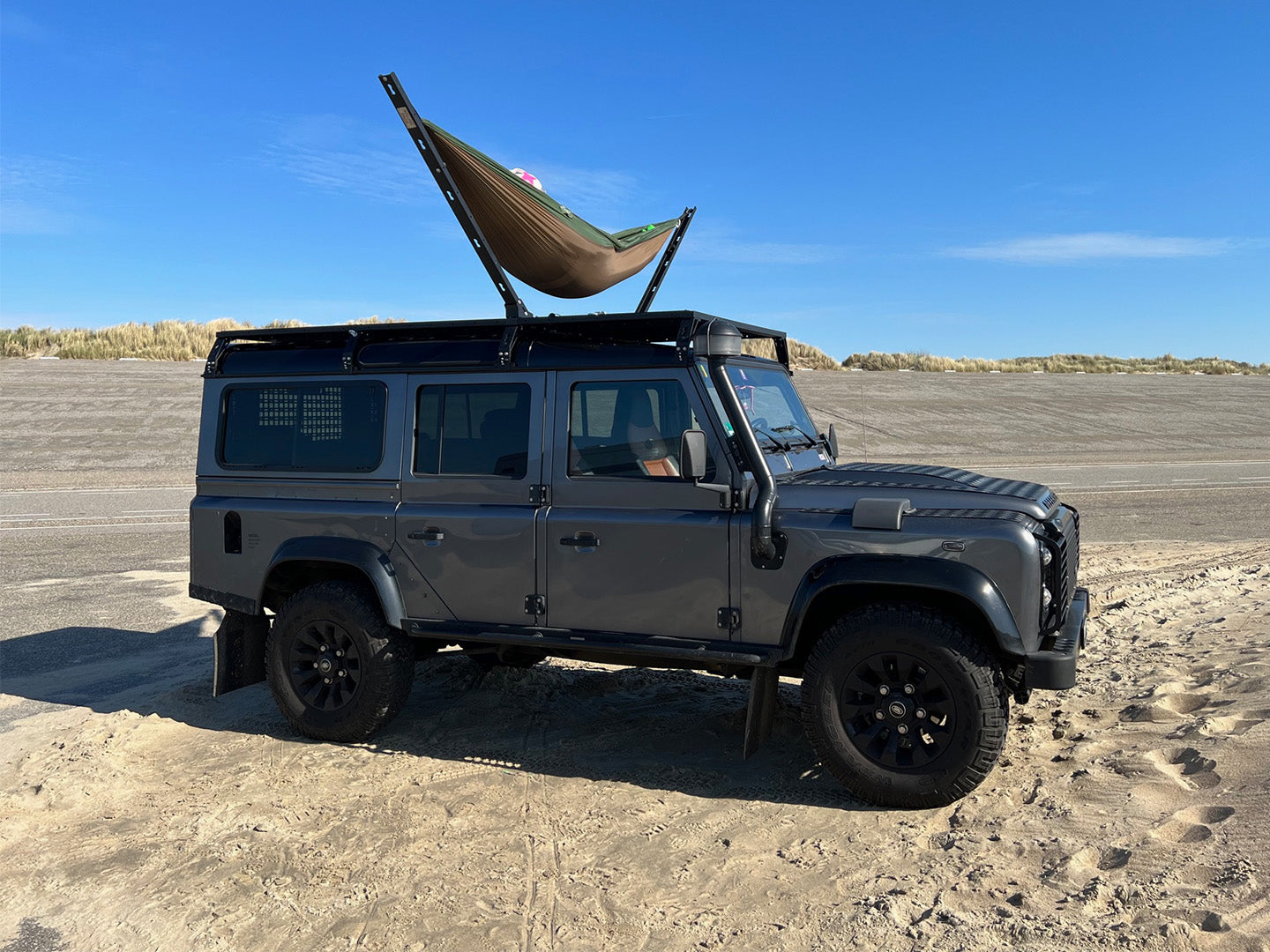 Dachträgersystem Defender 90 110 | SpaceRack Rolling-Space