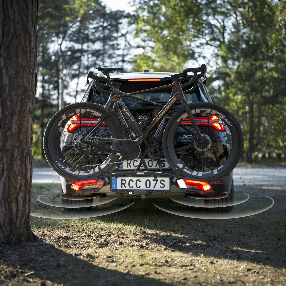 Thule Epos klappbarer Fahrradträger für die Anhängerkupplung