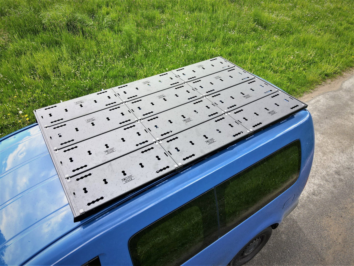 Dachträgersystem VW Caddy Maxi 3&4 | SpaceRack - Standard Rolling-Space