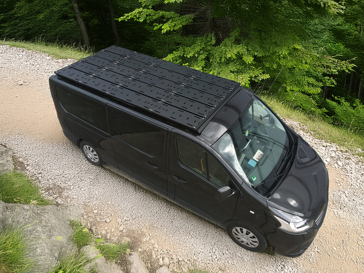 https://www.rolling-space.de/media/cf/d7/03/1753269184/1NI0121F00PPPP_Dachtraegersystem_Nissan_NV300_L2%20(2).jpg