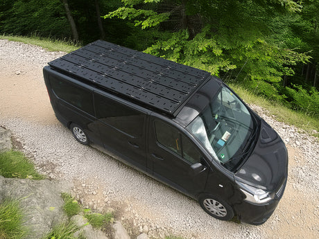 https://www.rolling-space.de/media/cf/d7/03/1753269184/1NI0121F00PPPP_Dachtraegersystem_Nissan_NV300_L2%20(2).jpg
