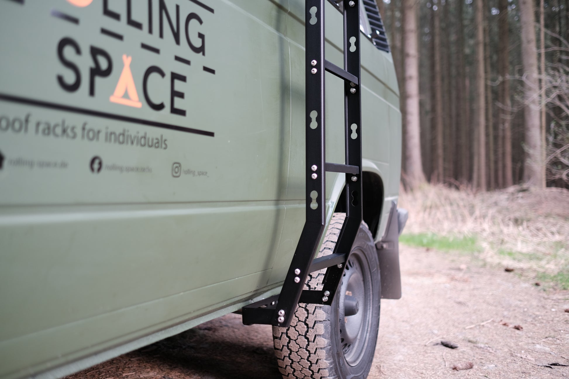 VW T3 Seitenleiter | SpaceClimb Rolling-Space