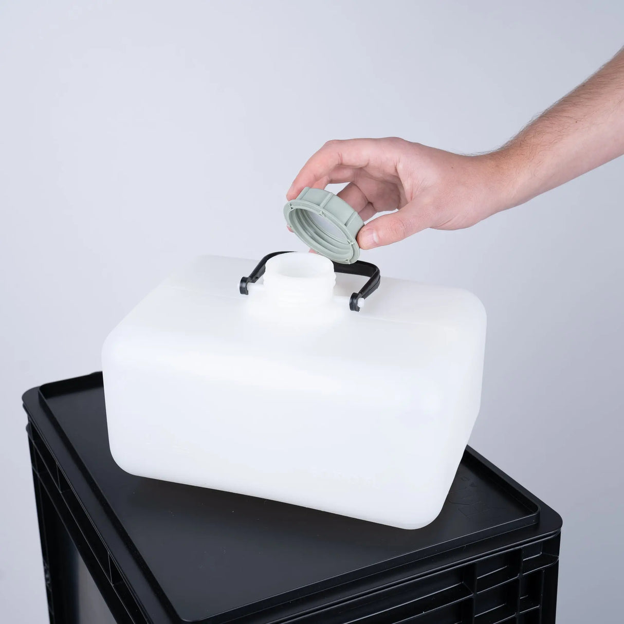 BOXIO Wash - mobiles Waschbecken Eurobox ohne Strom BOXIO