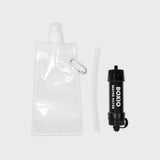 Wasserfilter-Set bestehend aus einer transparenten Flasche, einem Wasserfilter und einem Schlauch.