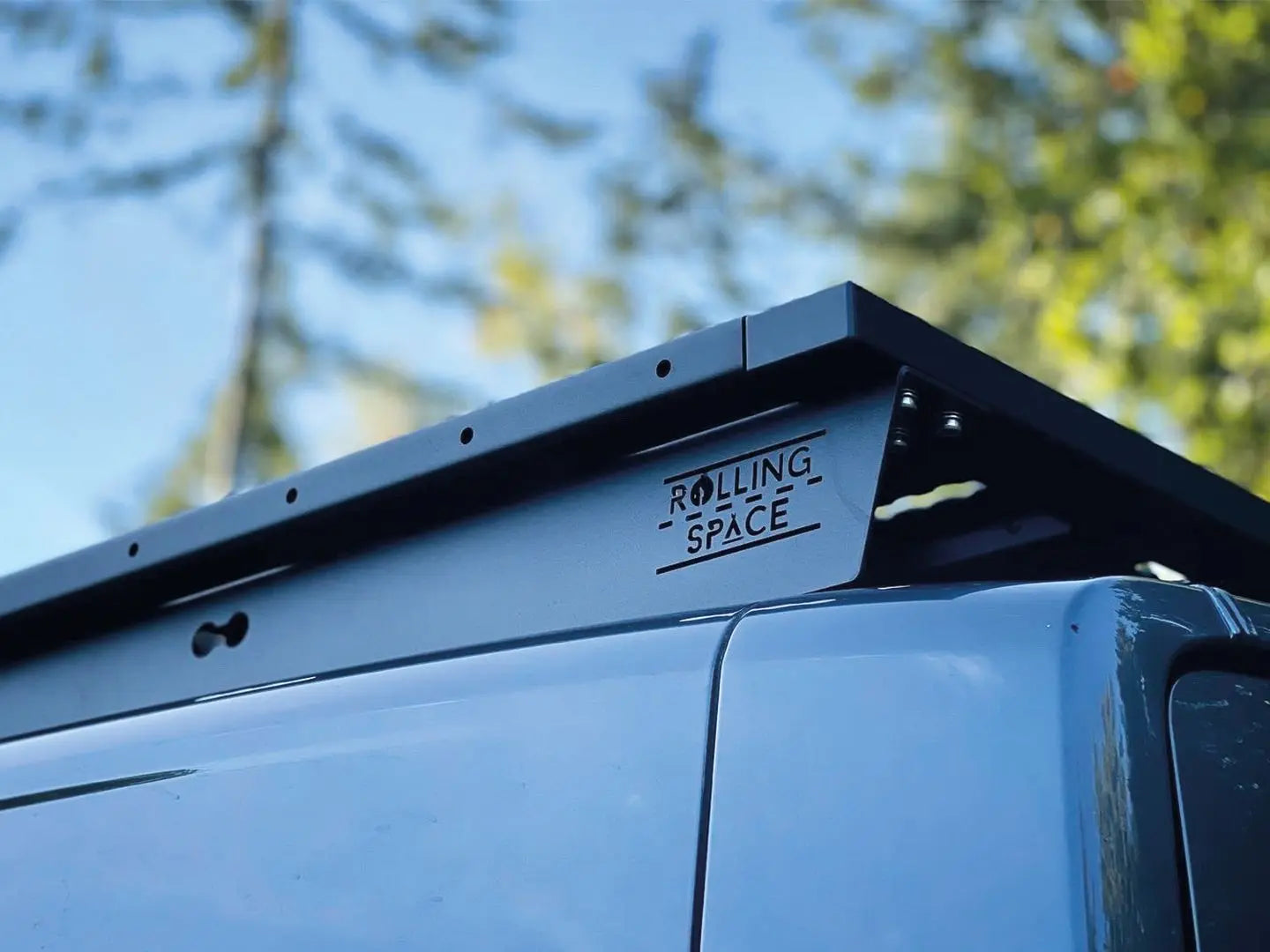 Dachträger SpaceRack MAN TGE ( VW Crafter | 6m Fahrzeuglänge | Vollträger Extended Rolling Space - geschlossen begehbar modular Rolling Space