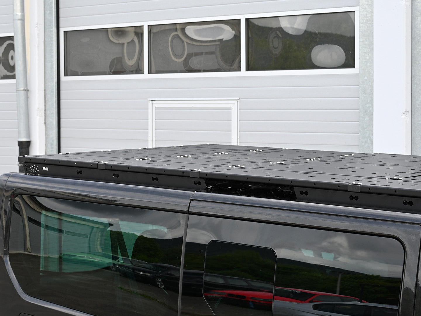 Dachträgersystem Renault Trafic 3 L2 / Combi Spaceclass L2 | SpaceRack Rolling-Space