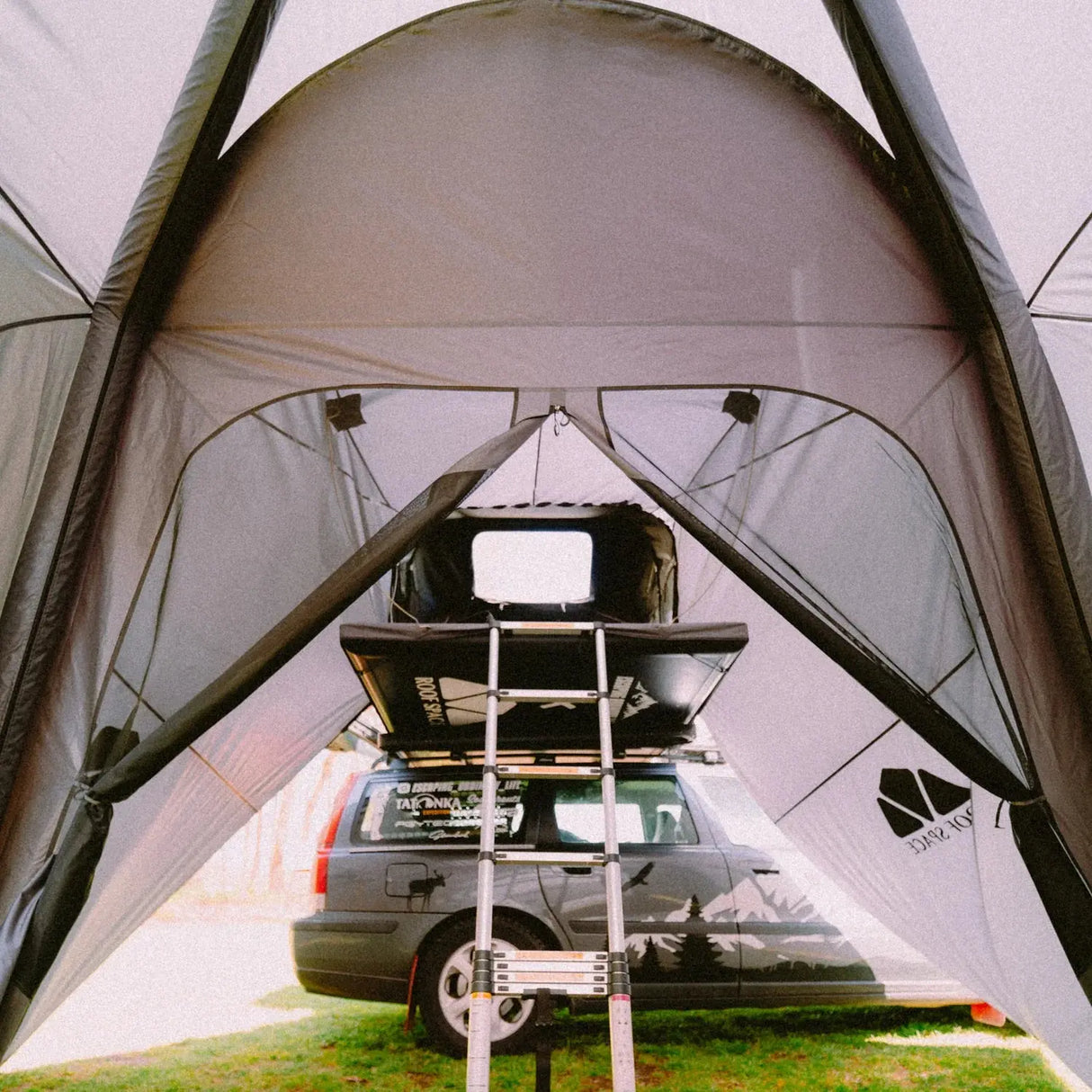 Roof Space Vorzelt FAMILY BASE Pavillion 3x3m Roof Space