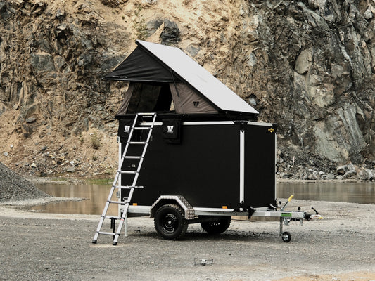 Offroad Trailer mit Dachzelt Rolling-Space