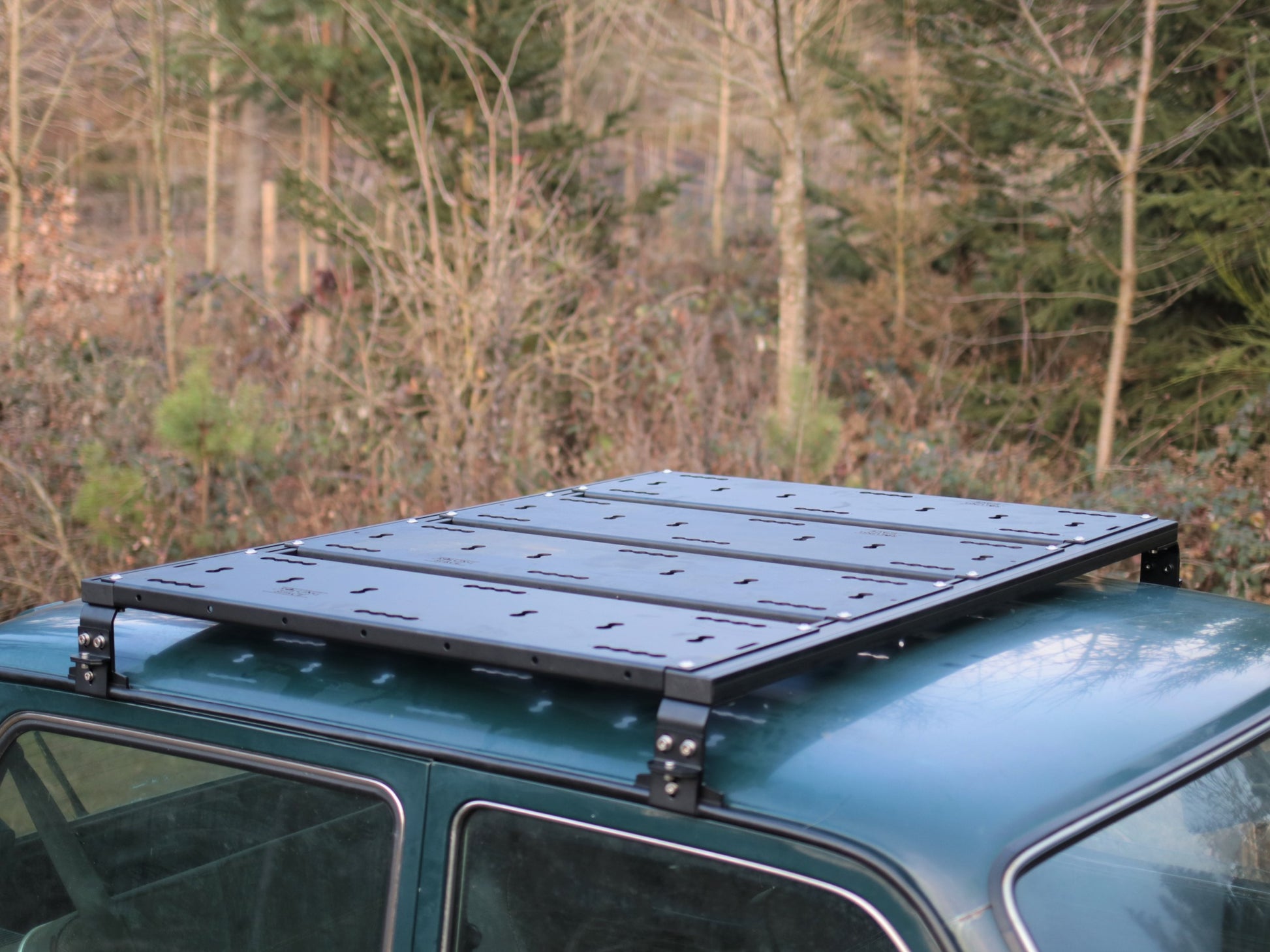 Dachträgersystem SpaceRack | Lada Niva Taiga 4x4 - Länge 2 - Länge 2 Rolling-Space