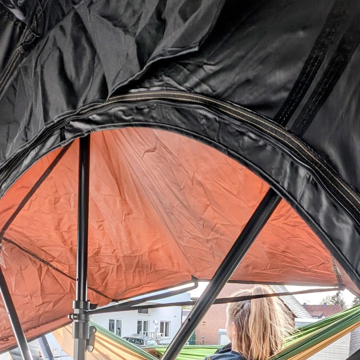 Hängemattenhalter für Dachträger - passt für Rolling Space, Rhino Rack, Frontrunner, SpaceMock, Nuten profil N8, Nutenschiene und andere Rolling Space