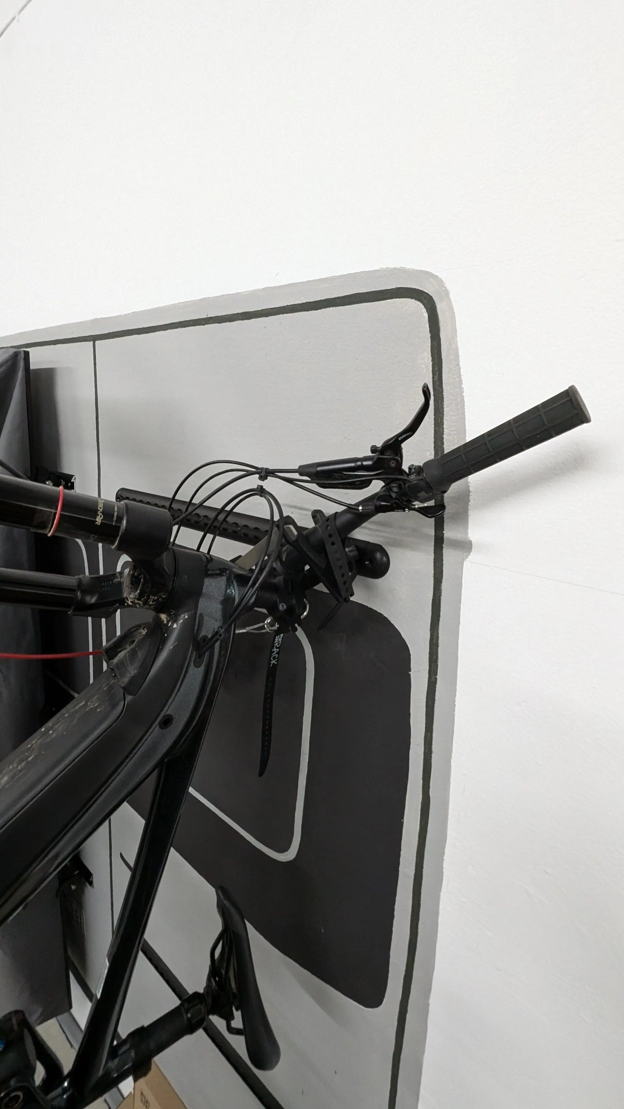 PUSHrack V2 Fahrradträger/Halter für Kastenwagen ab 2,25m Crafter, MAN TGE, Sprinter, Fiat Ducato, Boxer, Jumper Movano Heckträger vertikal Push Components