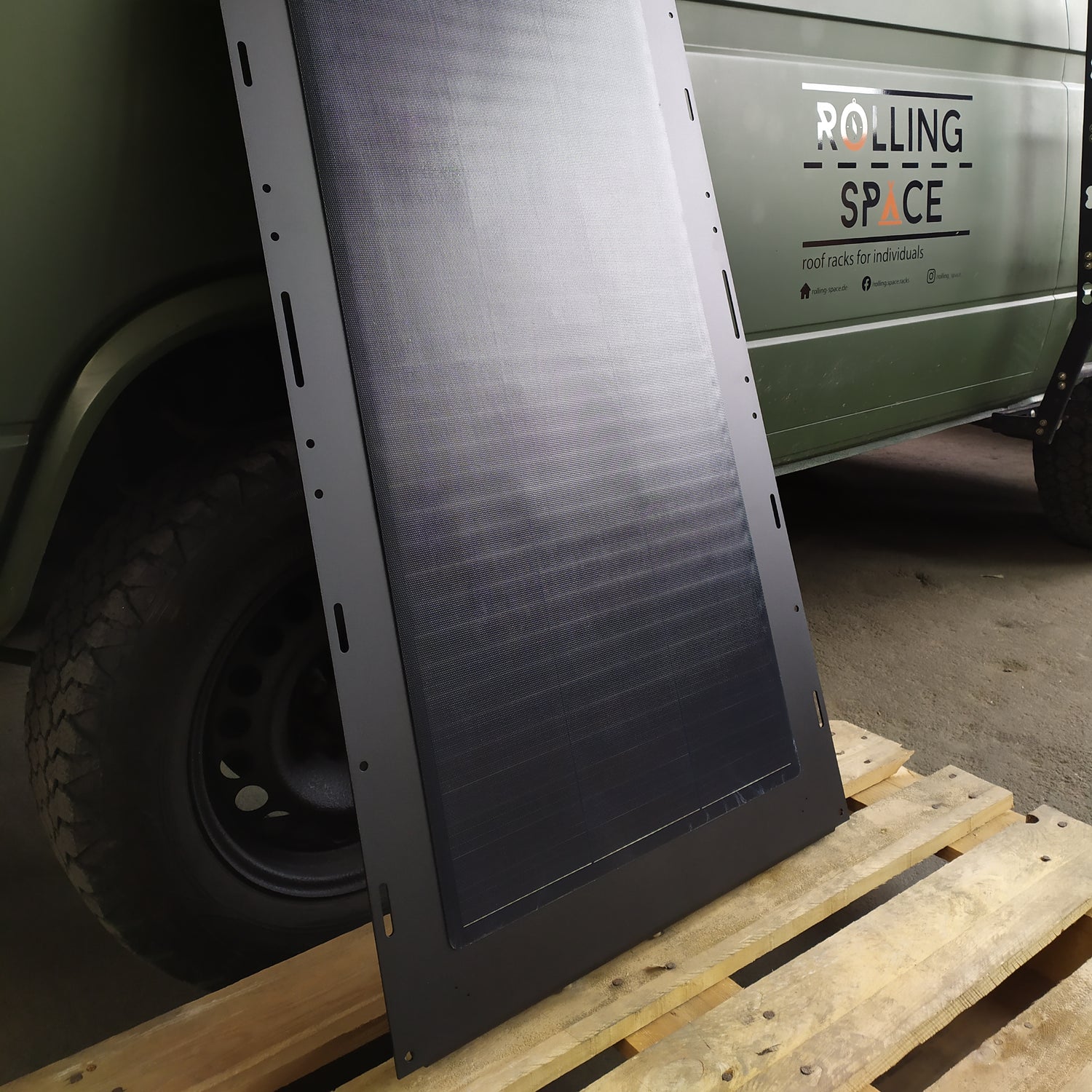 SunRack M2 | Solarmodul 140WP Rolling-Space