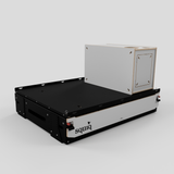 https://cdn.shopify.com/s/files/1/0861/6053/9973/files/maxi-camping-kofferraumauszug-squiq-traveler-max-09-geschlossen-perspektive_Campingbox_rechts.png?v=1768814601