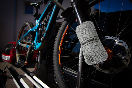 https://pushcomponents.com/wp-content/uploads/2024/02/padabike-hecktraeger-camper-fahrrad-zubehoer-transportschutz-beispiel-drei-push-components.jpg