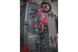 https://pushcomponents.com/wp-content/uploads/2024/02/pushrack-flexstrap-kinderrad-spanngurt-sattel-hecktraeger-camper-montageschiene-push-components.png