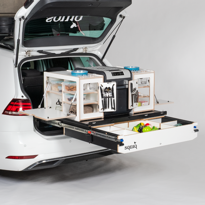 https://cdn.shopify.com/s/files/1/0861/6053/9973/files/regular-squiq-traveler-in-vwpassat.png?v=1754652023