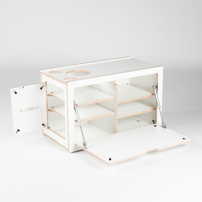 https://cdn.shopify.com/s/files/1/0861/6053/9973/files/squiq-traveler-max-campingbox-rechts-offen.png?v=1753362601