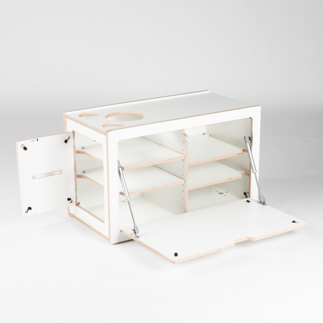 https://cdn.shopify.com/s/files/1/0861/6053/9973/files/squiq-traveler-max-campingbox-rechts-offen.png?v=1753362601