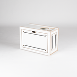 https://cdn.shopify.com/s/files/1/0861/6053/9973/files/squiq-traveler-regular-campingbox-links-geschlossen.png?v=1752209751